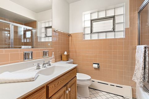 Tiny photo for 5353 N Nottingham Avenue, Chicago, IL 60656 (MLS # 12595173)