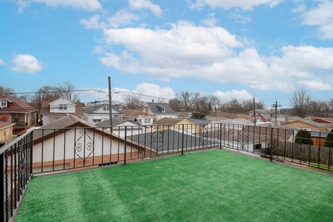 Tiny photo for 5353 N Nottingham Avenue, Chicago, IL 60656 (MLS # 12595173)