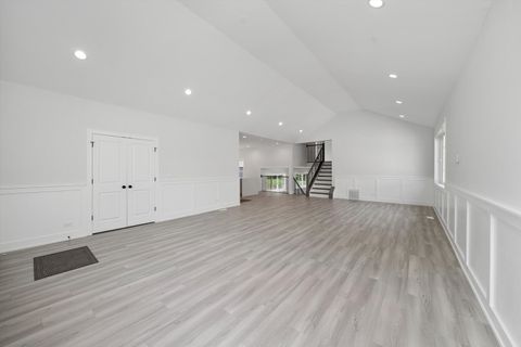 Tiny photo for Worth, IL 60482 (MLS # 12143347)