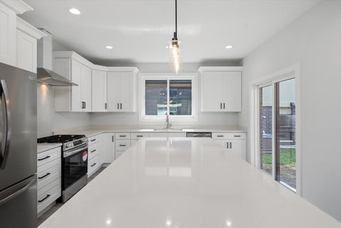 Tiny photo for Worth, IL 60482 (MLS # 12143347)