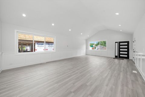 Tiny photo for Worth, IL 60482 (MLS # 12143347)