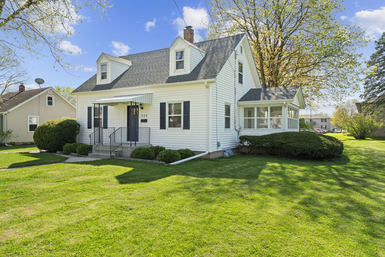 523 W Harrison Street