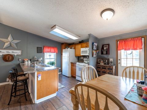 Tiny photo for 238 Meadowlark Lane #A, Sandwich, IL 60548 (MLS # 12668021)