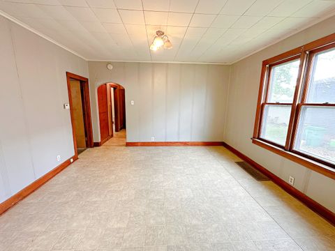 Tiny photo for 211 Penn Street, Streator, IL 61364 (MLS # 12374264)