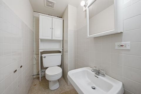 Tiny photo for 3100 Clinton Avenue, Berwyn, IL 60402 (MLS # 12637942)