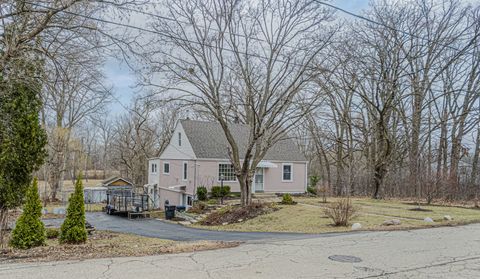 Photo of 2212 Ravine Drive, Zion, IL 60099 (MLS # 12592693)