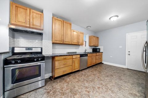 Tiny photo for 8100 S Houston Avenue, Chicago, IL 60617 (MLS # 12572832)