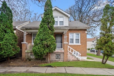 Tiny photo for 8100 S Houston Avenue, Chicago, IL 60617 (MLS # 12572832)
