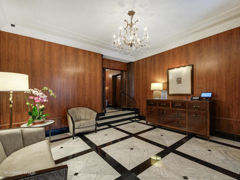 Tiny photo for 73 E Elm Street #4B, Chicago, IL 60611 (MLS # 12605038)