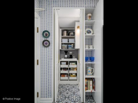 Tiny photo for 73 E Elm Street #4B, Chicago, IL 60611 (MLS # 12605038)