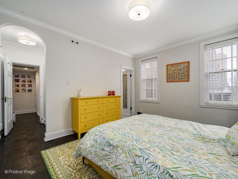 Tiny photo for 73 E Elm Street #4B, Chicago, IL 60611 (MLS # 12605038)