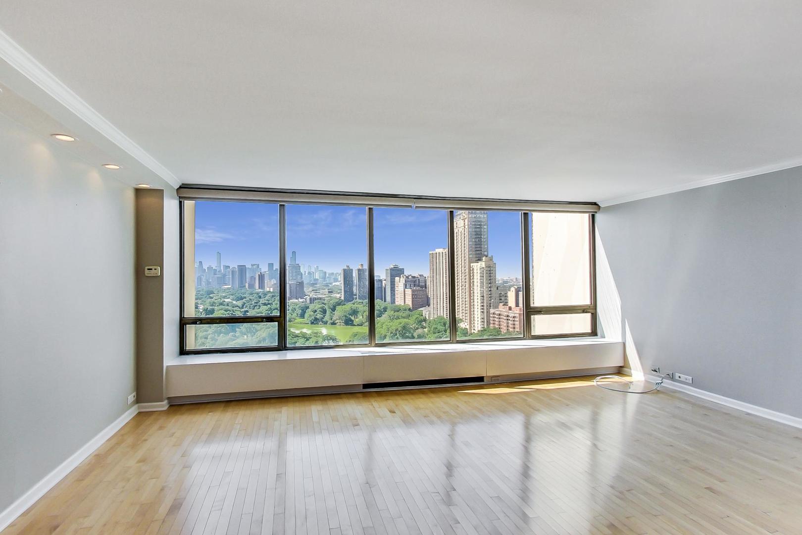 2800 N Lake Shore Drive 2414