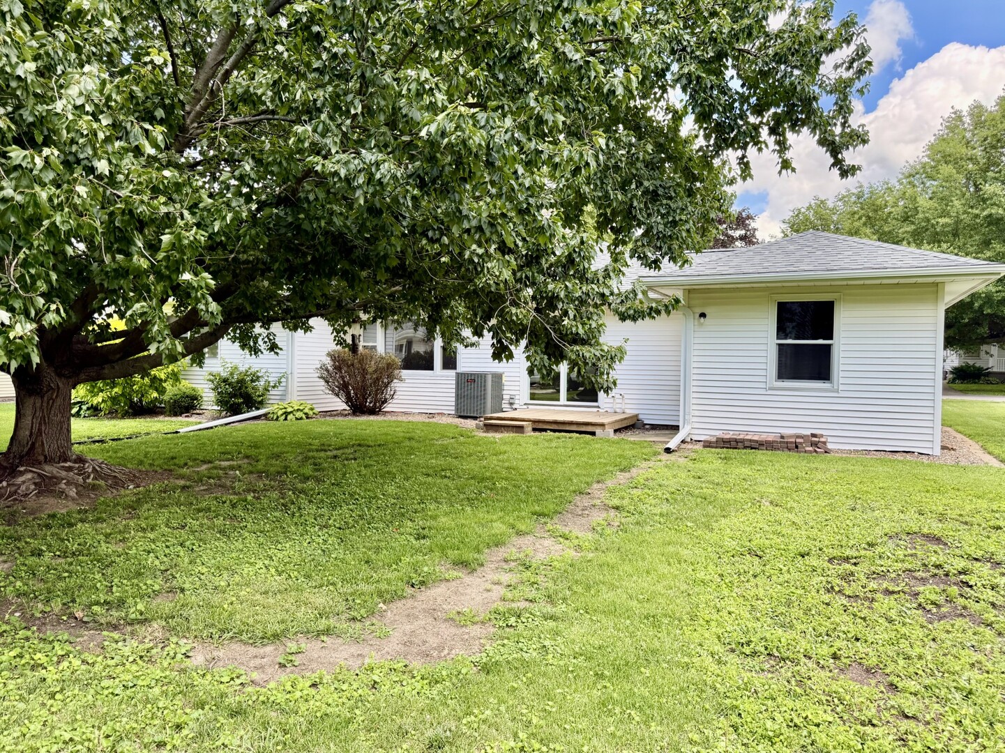 608 NW 5th Avenue