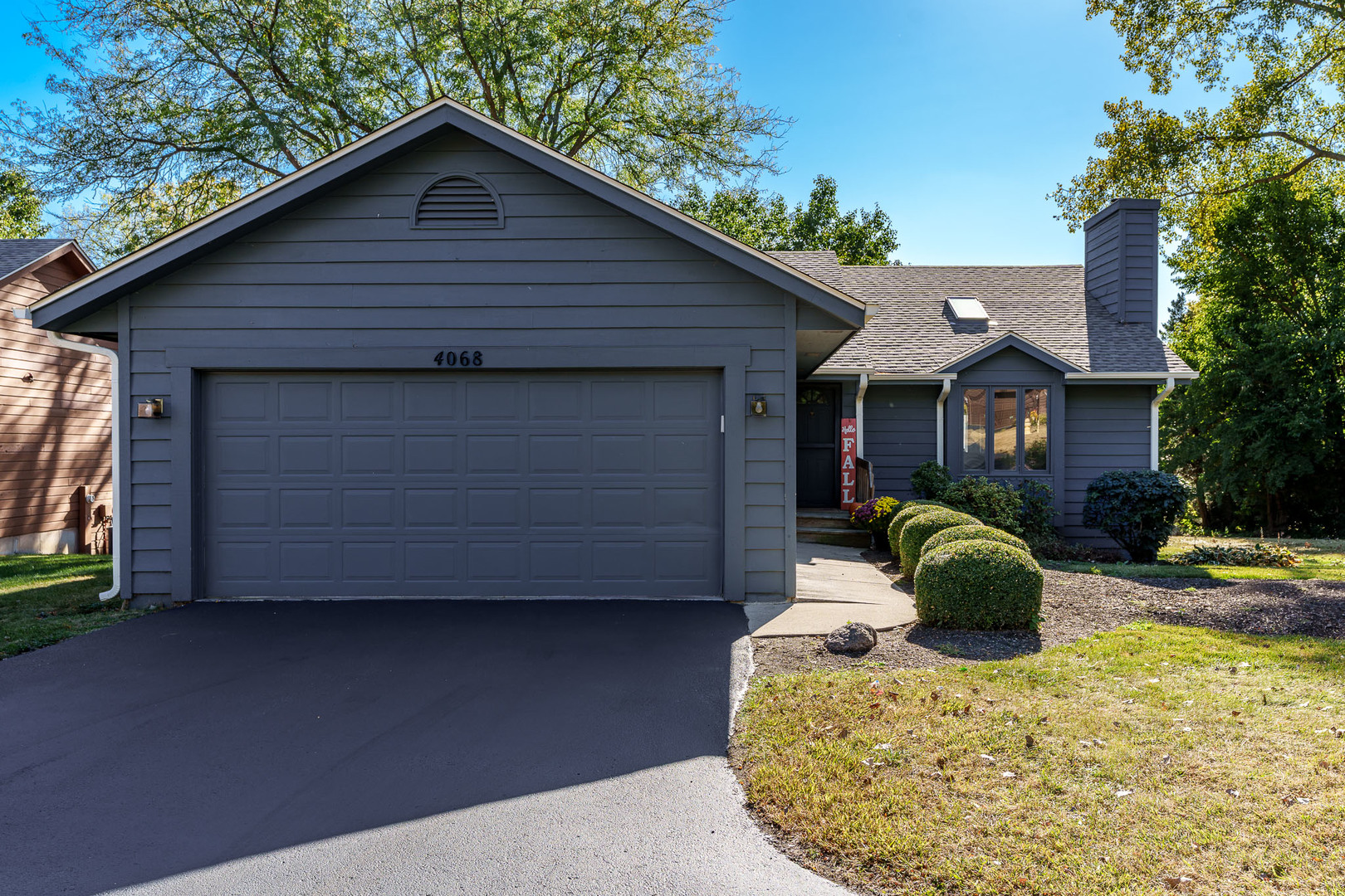 Loves Park, Illinois 61111, United States, 3 Bedrooms Bedrooms, ,3 BathroomsBathrooms,Residential,Pending,228513