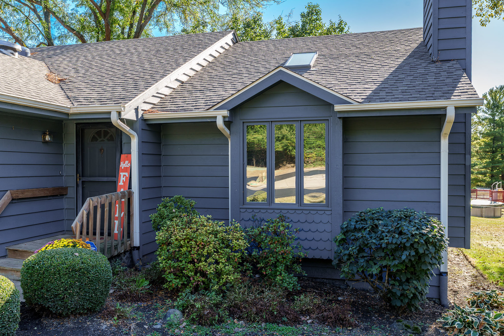 Loves Park, Illinois 61111, United States, 3 Bedrooms Bedrooms, ,3 BathroomsBathrooms,Residential,Pending,228513