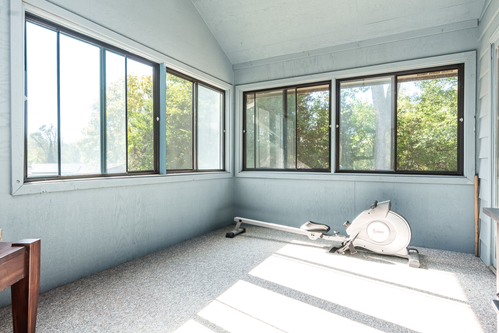 Loves Park, Illinois 61111, United States, 3 Bedrooms Bedrooms, ,3 BathroomsBathrooms,Residential,Pending,228513