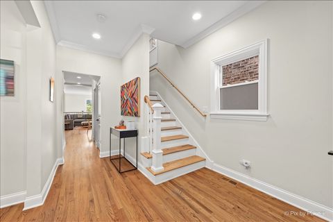 Tiny photo for 1531 W Granville Avenue, Chicago, IL 60660 (MLS # 12567518)