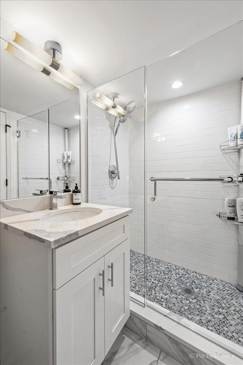 Tiny photo for 1531 W Granville Avenue, Chicago, IL 60660 (MLS # 12567518)