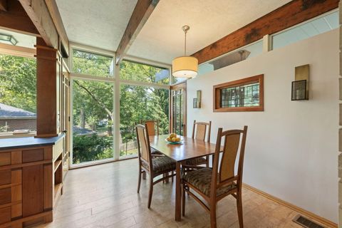 Tiny photo for 625 Midway Park Park, Glen Ellyn, IL 60137 (MLS # 12509033)