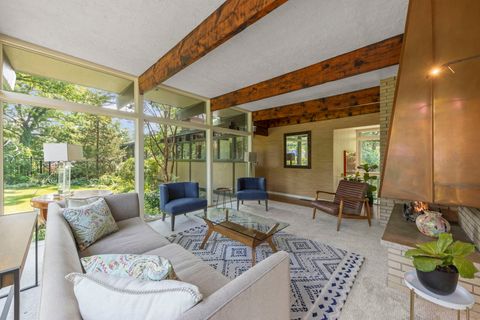 Tiny photo for 625 Midway Park Park, Glen Ellyn, IL 60137 (MLS # 12509033)