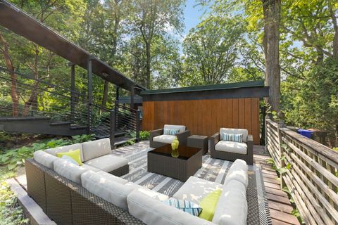 Tiny photo for 625 Midway Park Park, Glen Ellyn, IL 60137 (MLS # 12509033)