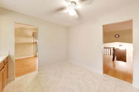 Tiny photo for 4500 Sundance Court, Hoffman Estates, IL 60192 (MLS # 12730901)