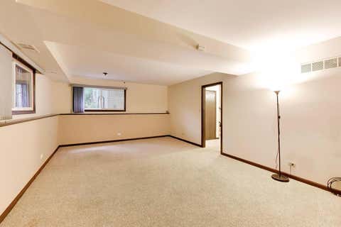 Tiny photo for 4500 Sundance Court, Hoffman Estates, IL 60192 (MLS # 12730901)