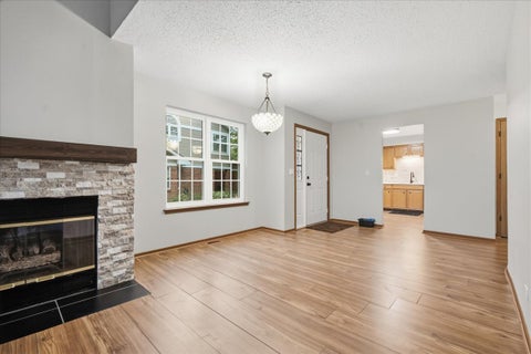 Tiny photo for 922 W Happfield Drive, Arlington Heights, IL 60004 (MLS # 12769668)