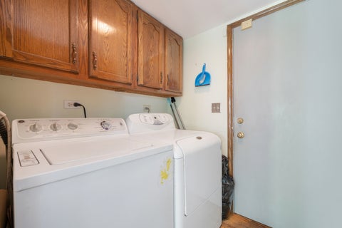 Tiny photo for 565 Rutgers Lane, Elk Grove Village, IL 60007 (MLS # 12750966)