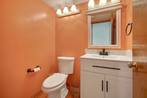 Tiny photo for 565 Rutgers Lane, Elk Grove Village, IL 60007 (MLS # 12750966)