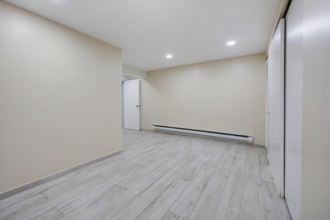 Tiny photo for 565 Rutgers Lane, Elk Grove Village, IL 60007 (MLS # 12750966)