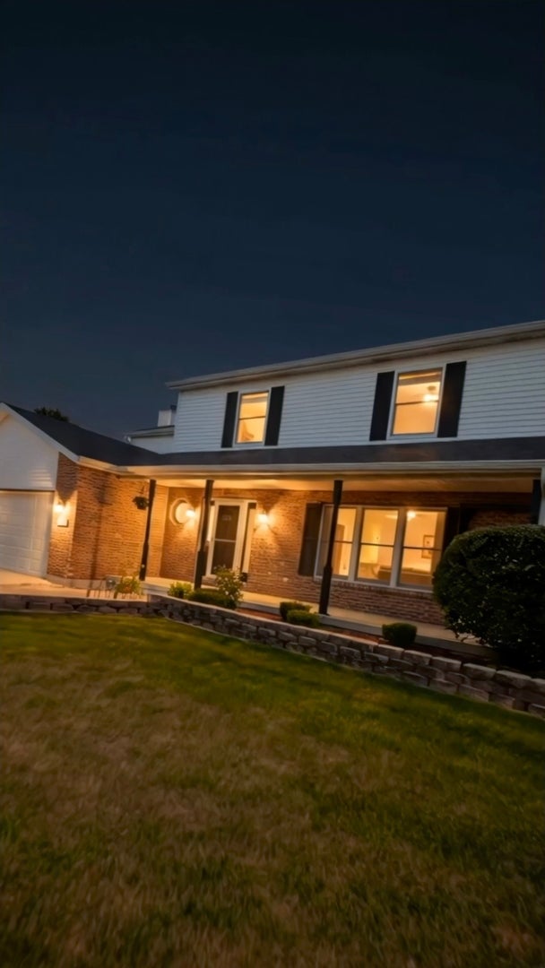 24821 S River Trail