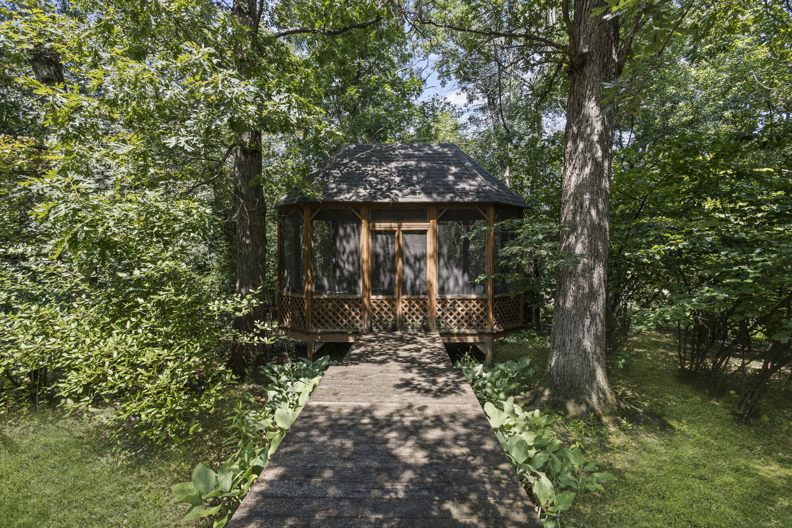 4 Brierwoods Lane