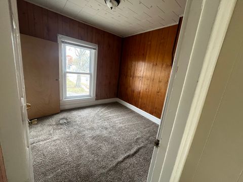 Tiny photo for 1002 N Roosevelt Avenue, Bloomington, IL 61701 (MLS # 12485107)