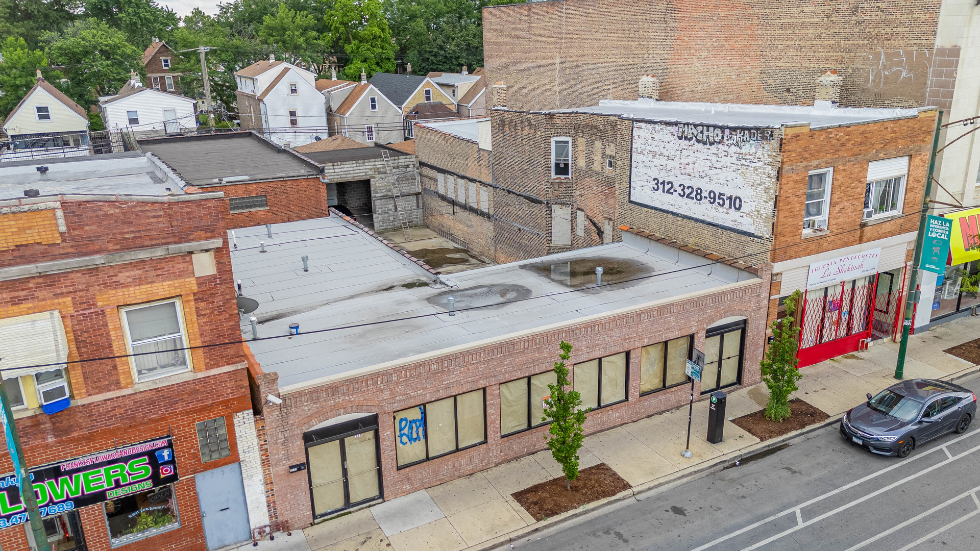 2711 W Cermak Road