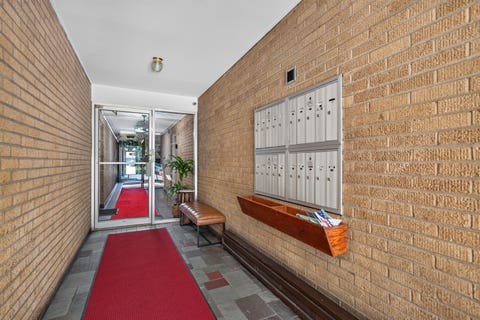 Tiny photo for 415 S MAPLE Avenue #503, Oak Park, IL 60302 (MLS # 12698675)
