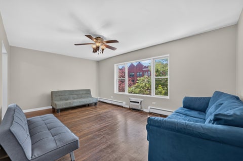 Tiny photo for 415 S MAPLE Avenue #503, Oak Park, IL 60302 (MLS # 12698675)