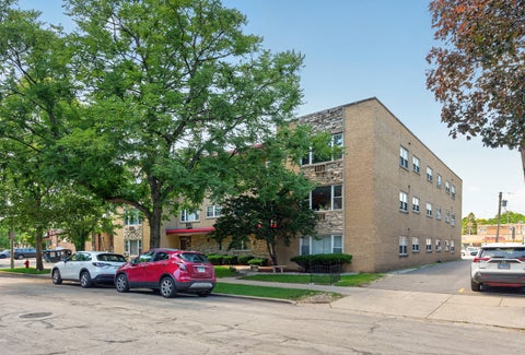 Tiny photo for 415 S MAPLE Avenue #503, Oak Park, IL 60302 (MLS # 12698675)