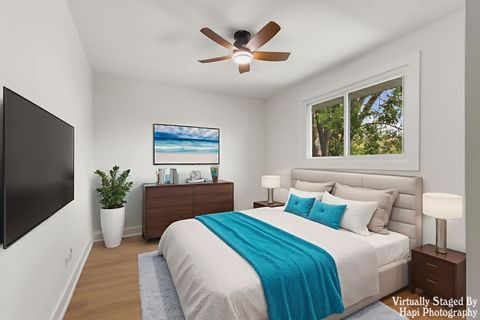 Tiny photo for 1942 Trail Ridge Street, Arlington Heights, IL 60004 (MLS # 12554287)