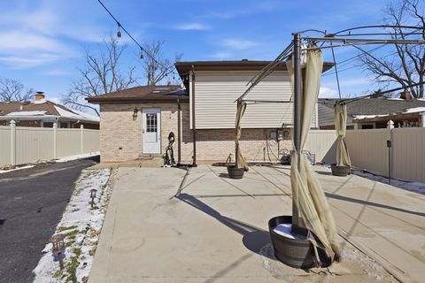 Tiny photo for 5905 Superior Street, Berkeley, IL 60163 (MLS # 12596219)