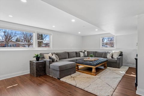 Tiny photo for 313 W Gartner Road, Naperville, IL 60540 (MLS # 12401748)