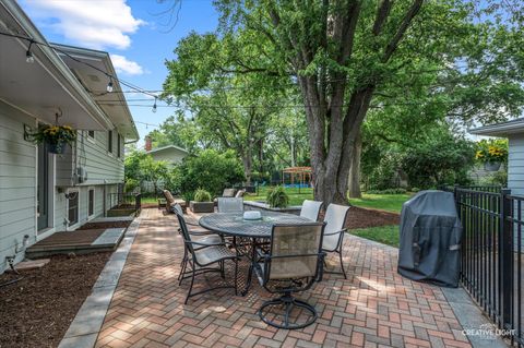 Tiny photo for 313 W Gartner Road, Naperville, IL 60540 (MLS # 12401748)