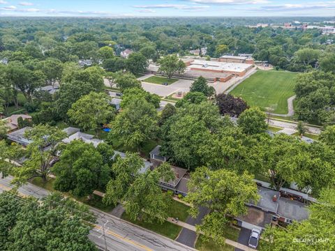 Tiny photo for 313 W Gartner Road, Naperville, IL 60540 (MLS # 12401748)