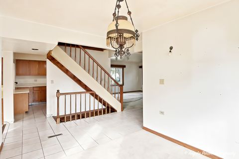 Tiny photo for 3709 Grand Avenue W, McHenry, IL 60050 (MLS # 12492244)