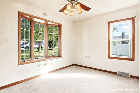 Tiny photo for 3709 Grand Avenue W, McHenry, IL 60050 (MLS # 12492244)