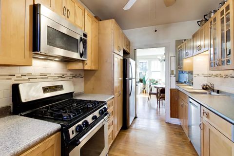 Tiny photo for 6430 N Glenwood Avenue #2J, Chicago, IL 60626 (MLS # 12619626)