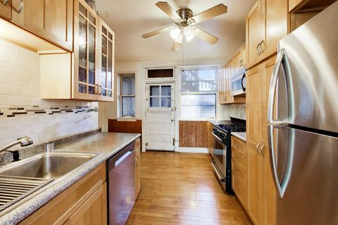 Tiny photo for 6430 N Glenwood Avenue #2J, Chicago, IL 60626 (MLS # 12619626)