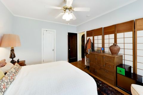 Tiny photo for 6430 N Glenwood Avenue #2J, Chicago, IL 60626 (MLS # 12619626)
