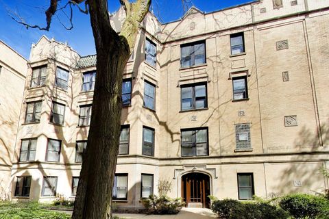 Tiny photo for 6430 N Glenwood Avenue #2J, Chicago, IL 60626 (MLS # 12619626)