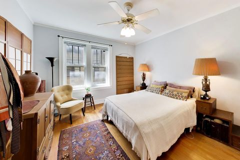 Tiny photo for 6430 N Glenwood Avenue #2J, Chicago, IL 60626 (MLS # 12619626)